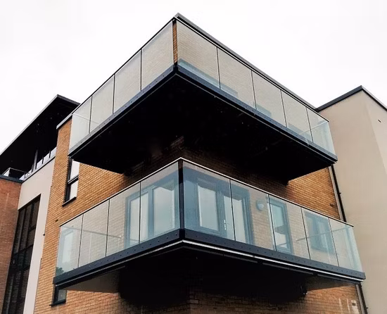 Fashion Design Powder Coated Aluminum Channel Glass Railing