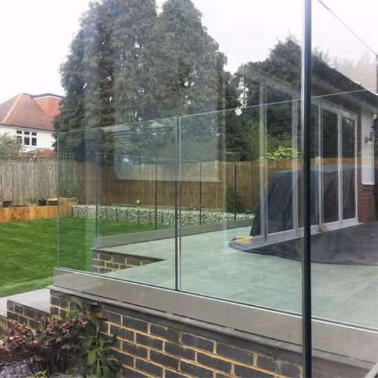 High End Quality U Base Glass Railing with LED Light